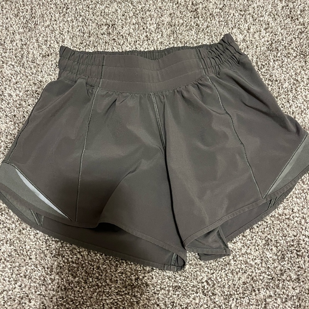 Lululemon hotty hot shorts